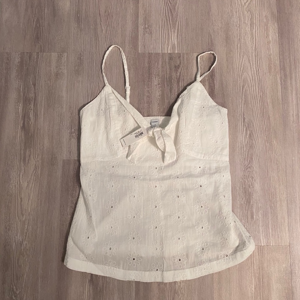 NWT old navy eyelet bow tie tank top size small